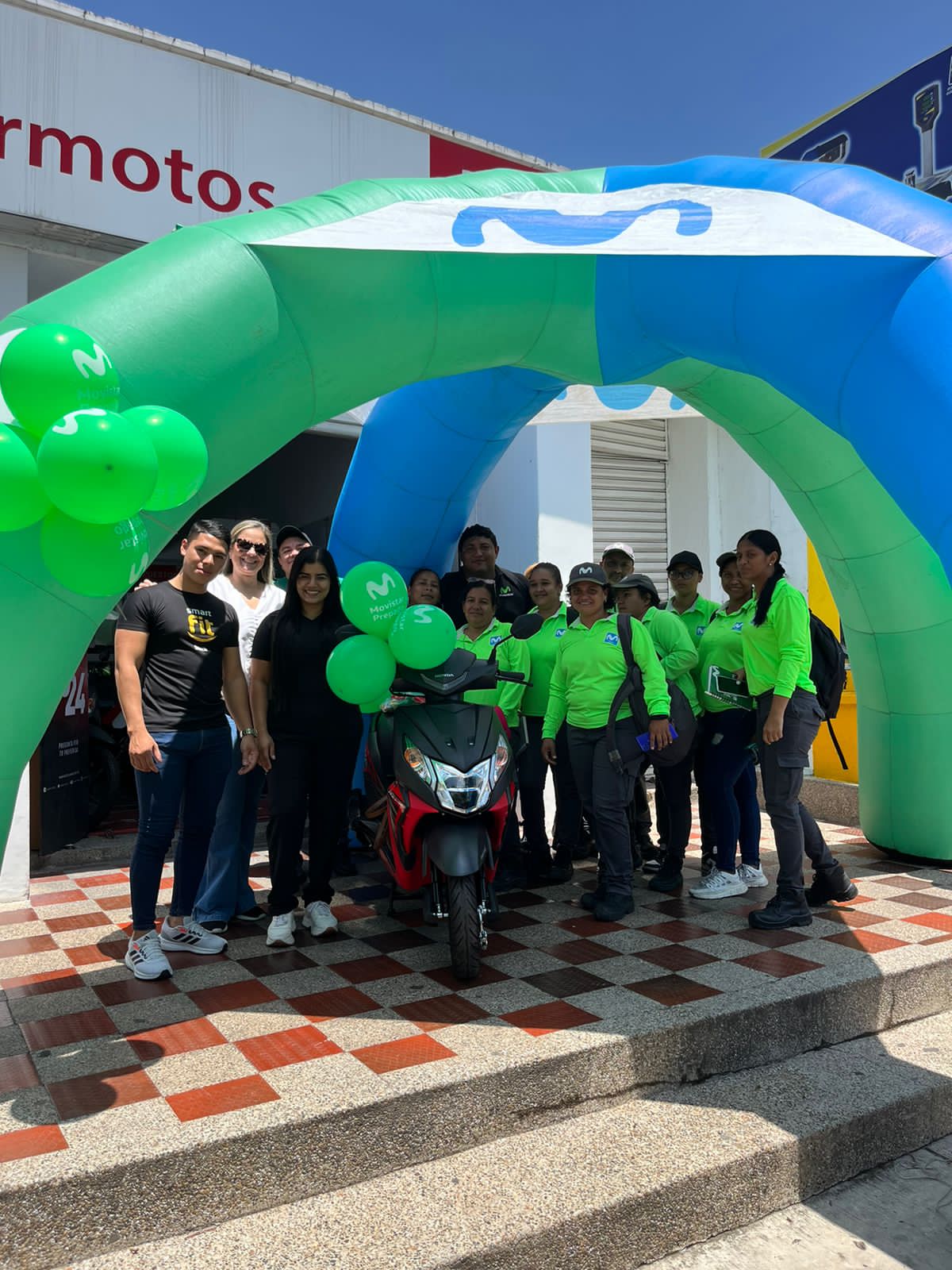 Activación de marca Movistar con colaboradores y premios